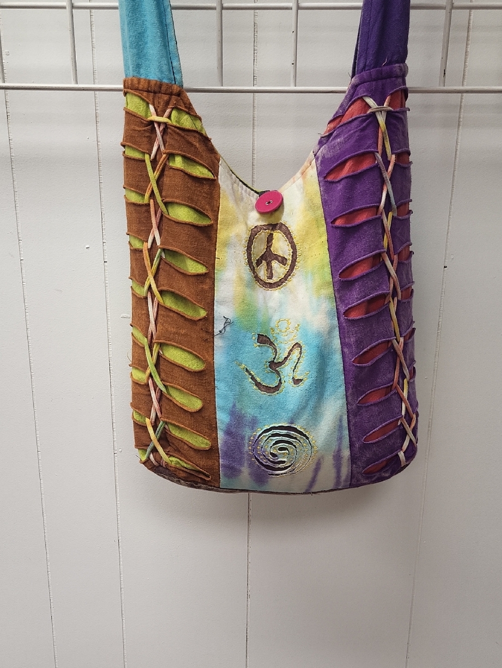 VTG. 1970's HIPPIE SHOULDER BAG, PEACE!